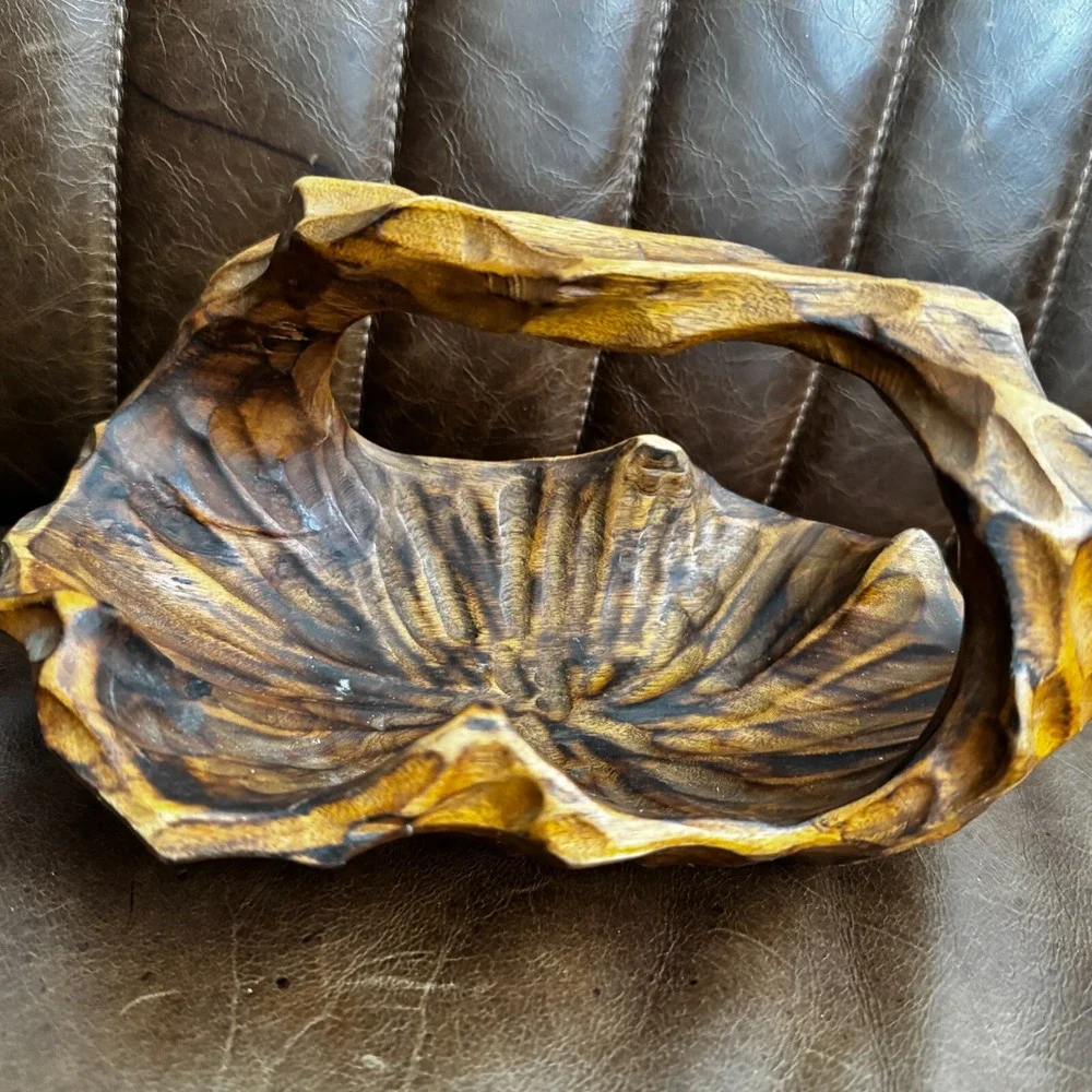 Hand Carved‎ Small Wood Basket Vintage 8